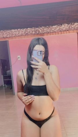 KIM HERMOSA 