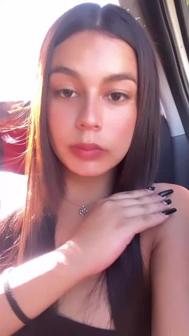 KIM HERMOSA 
