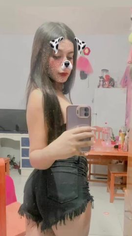 KIM HERMOSA 