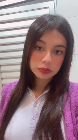 KIM HERMOSA 