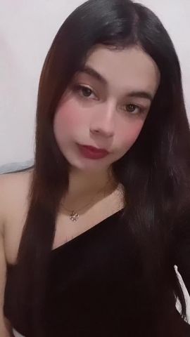 KIM HERMOSA 