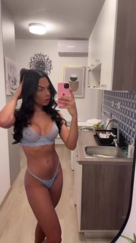 Isis machado