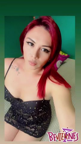 Sharom laynez