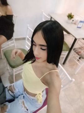 lili Victoria 