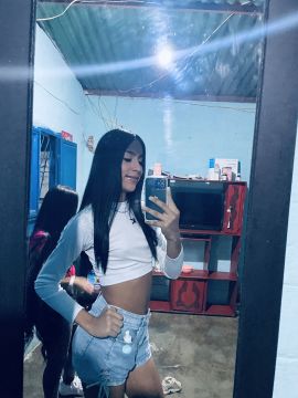 lili Victoria 