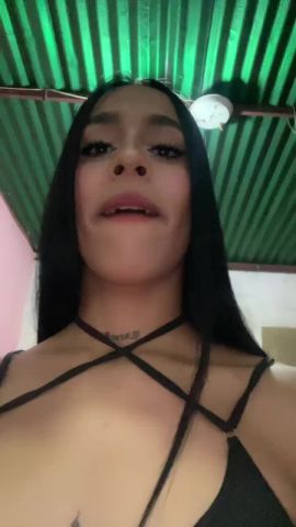 lili Victoria 