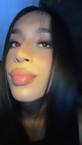 lili Victoria 
