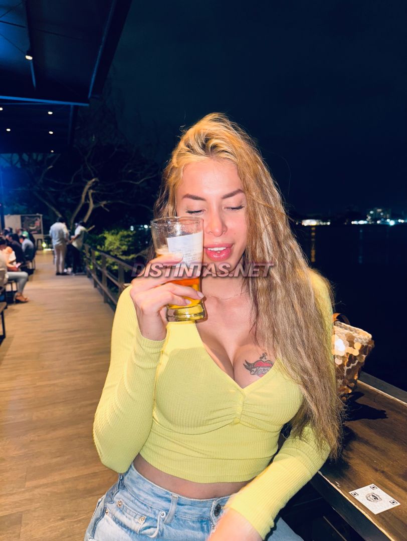 Angie Vitores