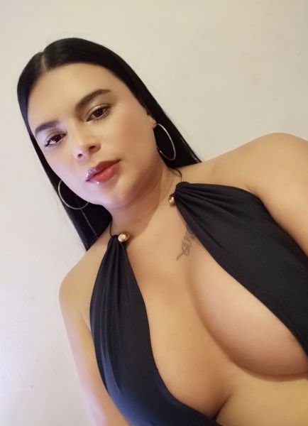 Hola bombones, mi nombre es CAMILA, soy una diosa trans que te hipnotizará desde el primer momento.

Soy una chica muy atractiva, divertida, amable y espontánea. 

Me encanta disfrutar de nuevas experiencias y conocimientos. 

Junto a mi tendrás diversión, no te dejaré que te aburrirás.

Tengo un cuerpo de escándalo y maneras de dama.

Si buscas pasarlo bien aquí me tienes, todo con buen rollo y discreción.

Llámame tengo ganas de conocerte y pasarlo bien.