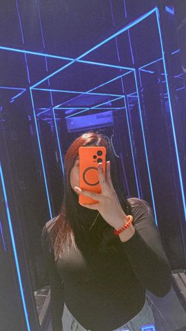 Yen Elle