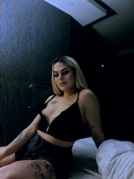 Mira Candan