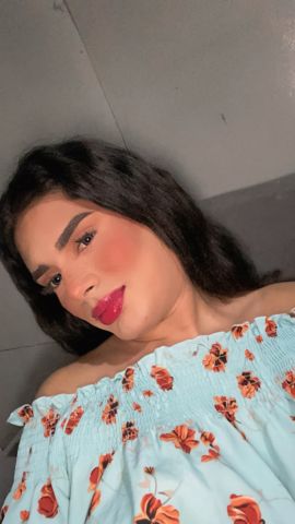 Tu Flaquita April