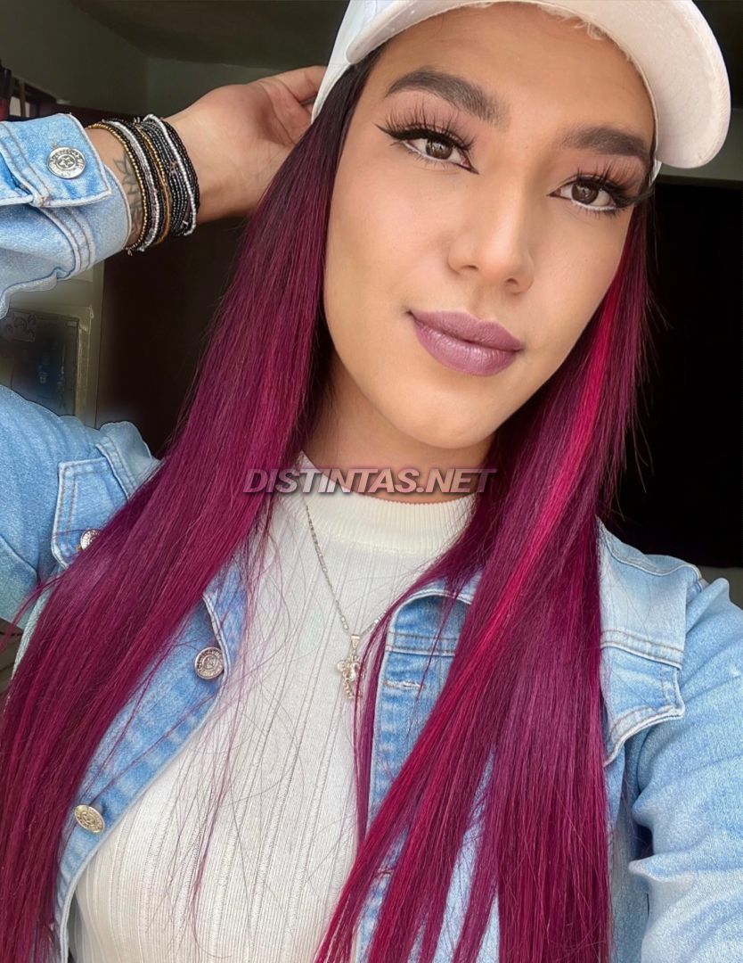 Victoria Viillalobos 