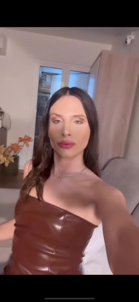 Hello my loves, how are you?

My name is Rafaella and I am available to satisfy your desires. I am a sweet-smelling, affectionate girl with a special gift.

I await you for an unforgettable moment.

