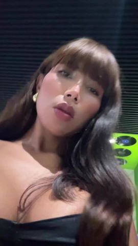 Hellen C