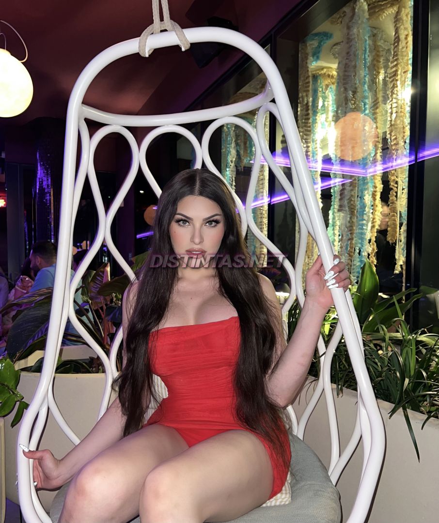 Val Doll