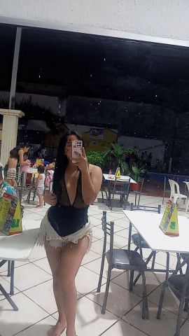 Nathalia Paris 