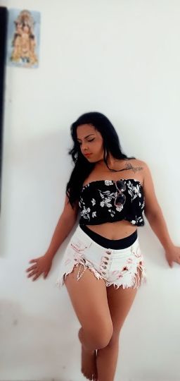Nathalia Paris 