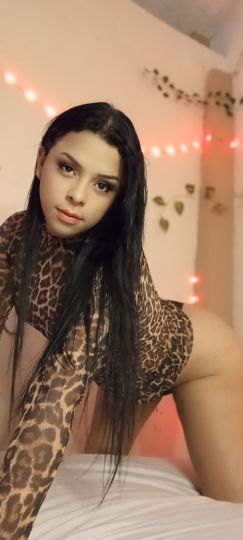 Nathalia Paris 