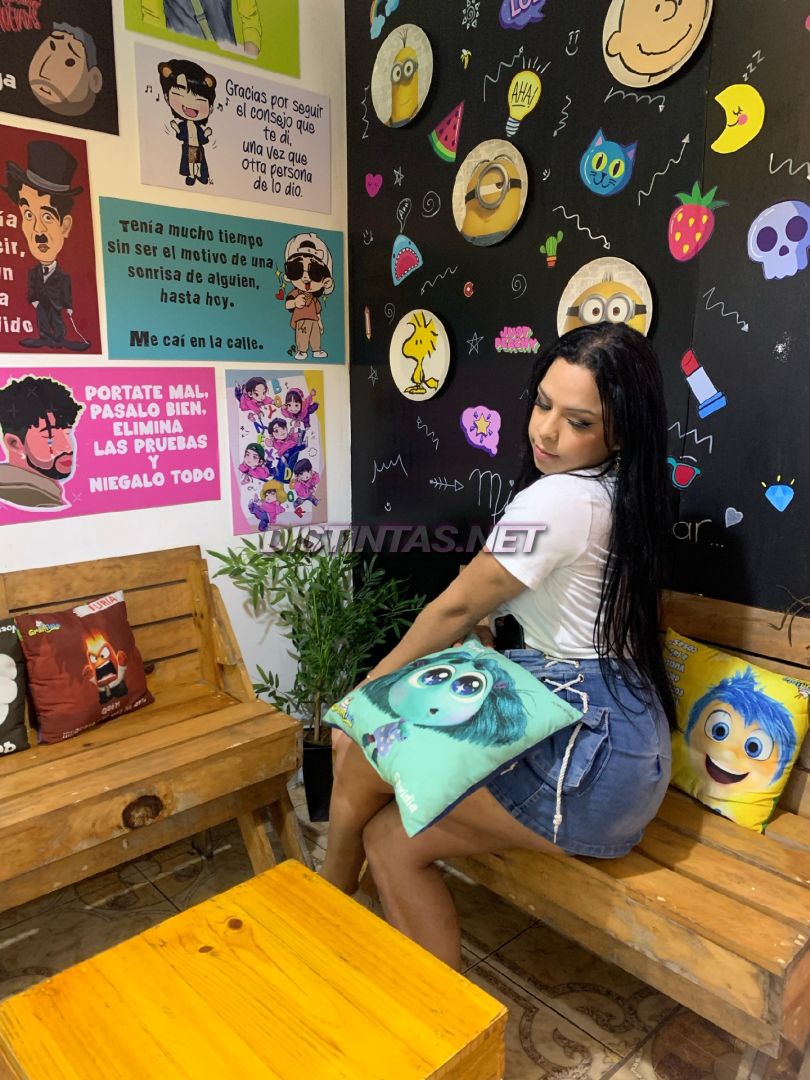 Nathalia Paris 