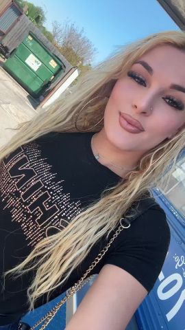 Jennifer 