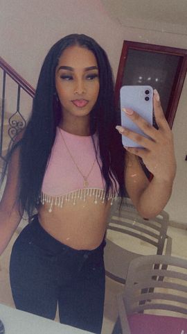 Alejandra Vip
