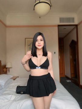  Feminine Top 