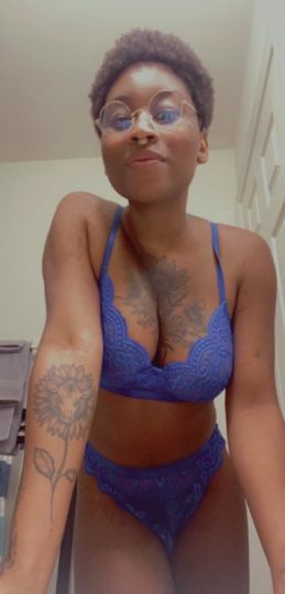 Sandy 23