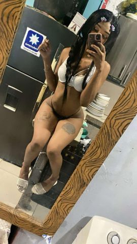 Daniela18