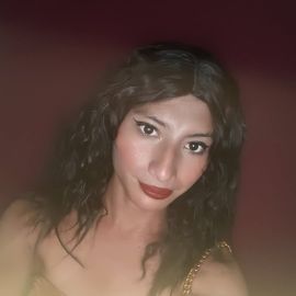 Moni gyal