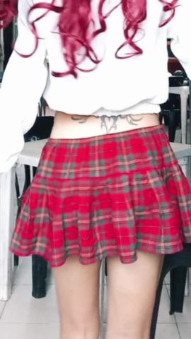 Moni gyal