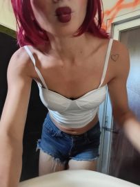 Moni gyal
