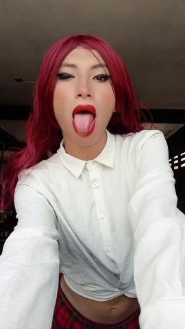 Moni gyal
