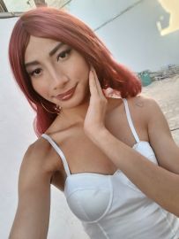 Moni gyal