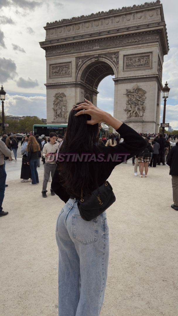 Juliabresiliene18