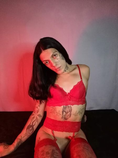 Trans Tatuada, 17cm, Jalapa Nicaragua Ofrezco servicios como: Trios, versatil, con mujeres, gang bangs, solo dildos. Solamente hago visistas en Hoteles o a domicilio; no cuento con lugar propio; salidas a los departamentos solamente con pago de antic