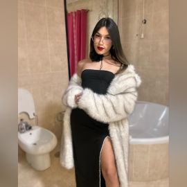 Mia Valentina 