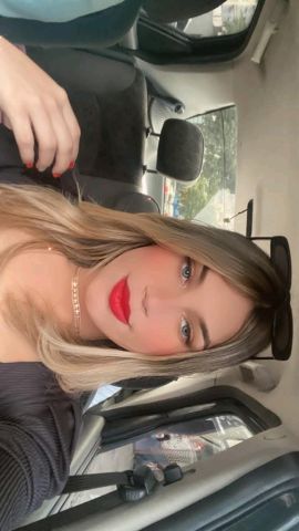 Mia Valentina 