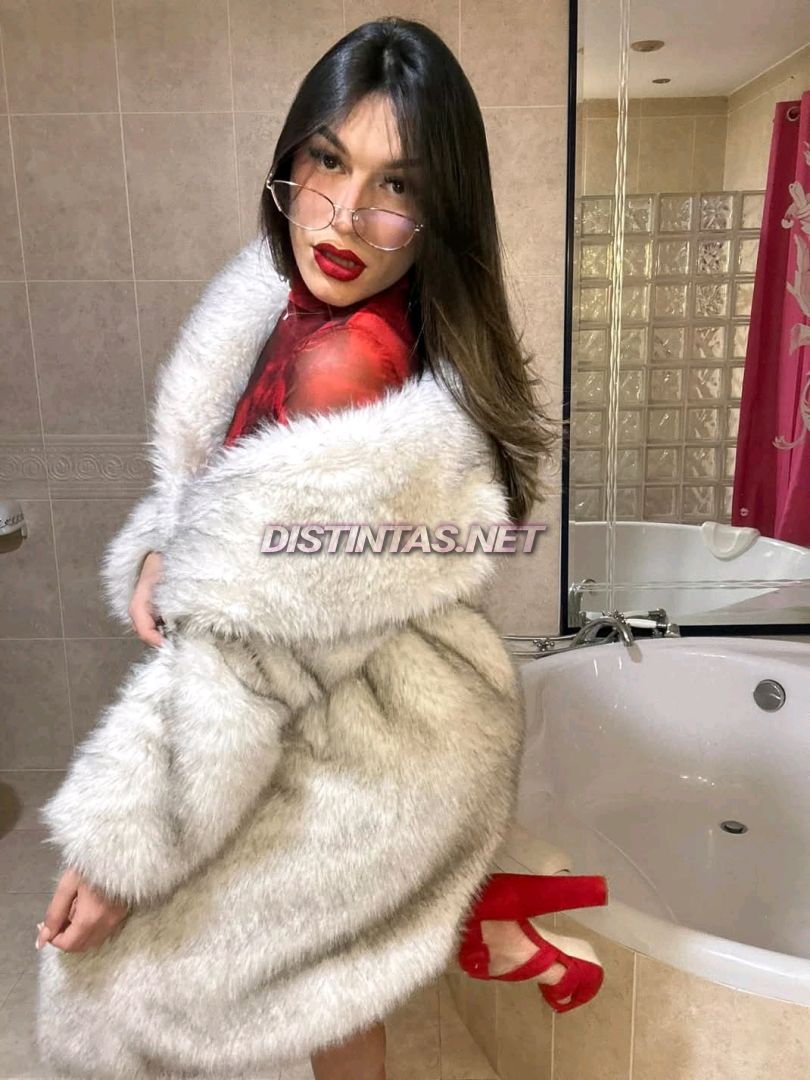 Mia Valentina 