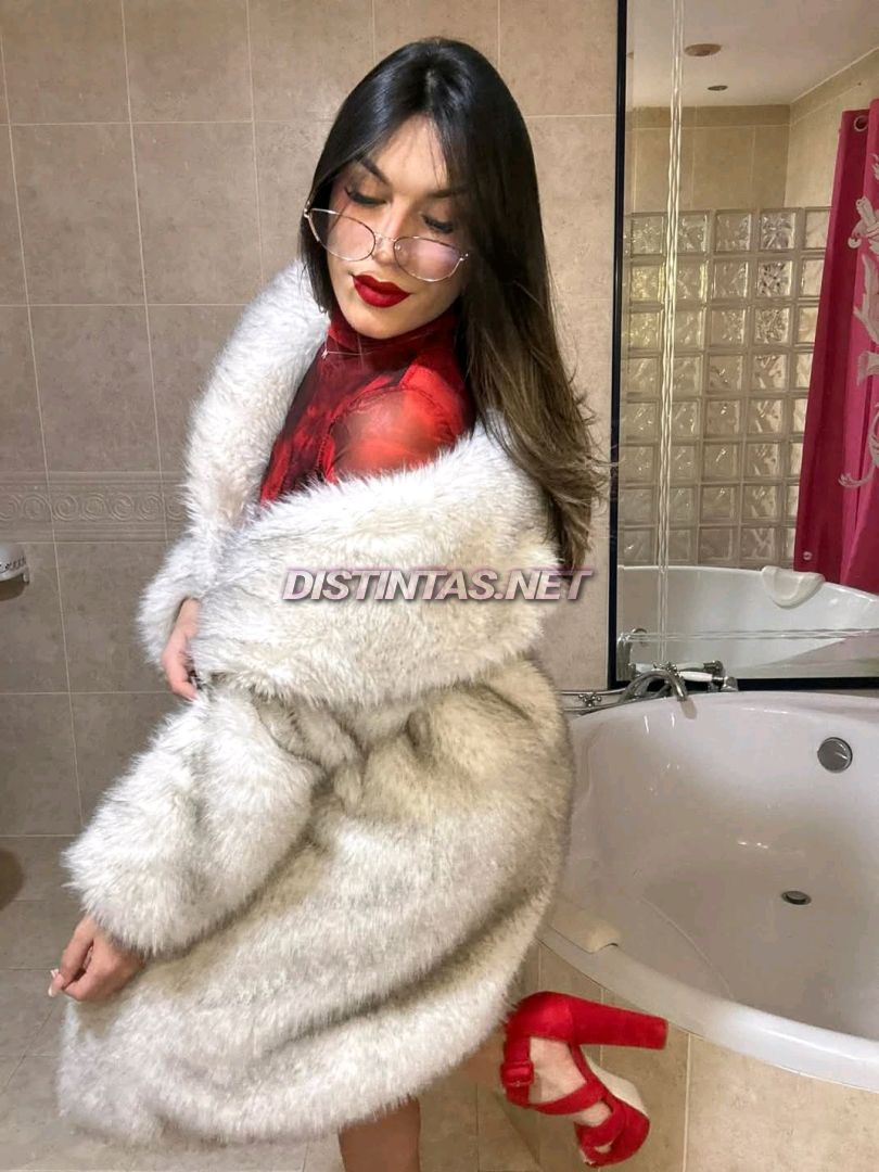 Mia Valentina 