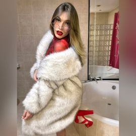 Mia Valentina 