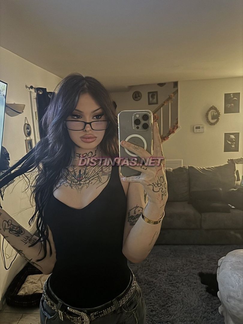 Jenny Red