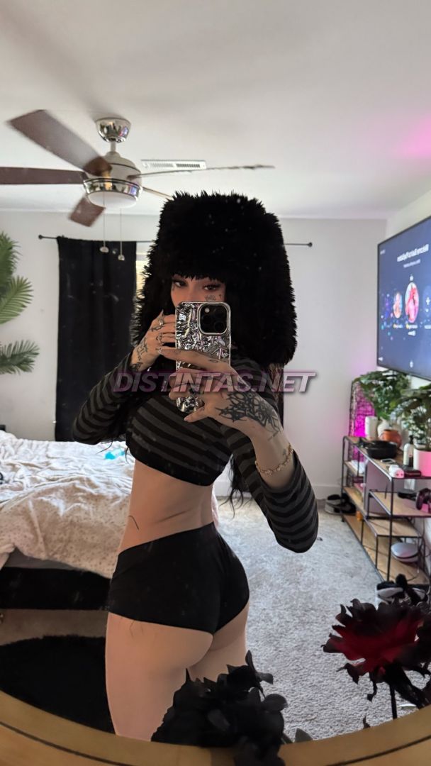 Jenny Red