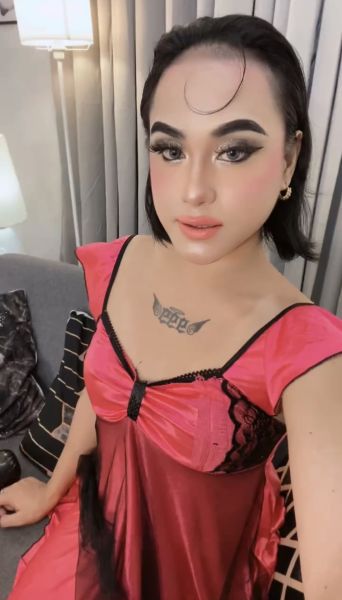 Hi babe! its me cheska im 24 and i live in makati, i can be who ever you wanted to be, give me some motivation now and let's make your time extra ordinary today!