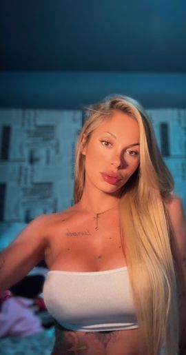Nicolly Lopes 