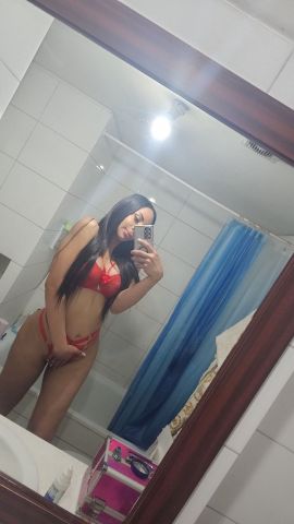 Amelia Vega