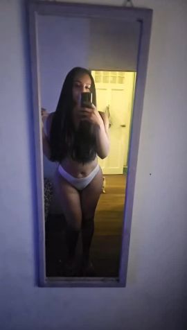 Amelia Vega
