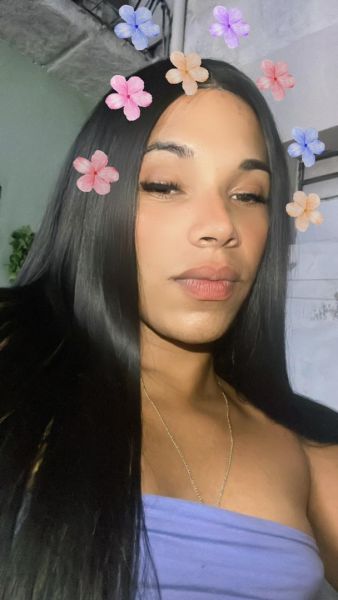 Chica trans dispuesta a cumplir todas sus fantasias y pasar un rato increible