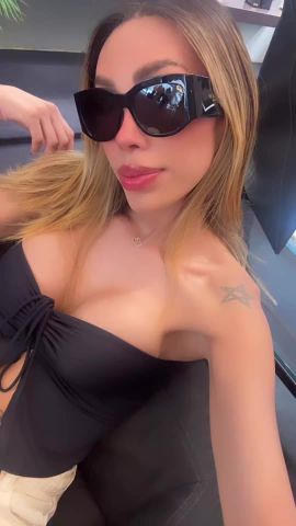 Mia K