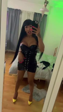 Reina Castillo